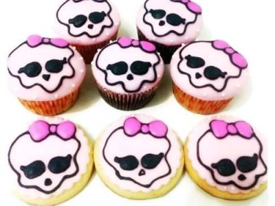 Turta dulce/Biscuit Monster High